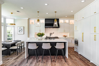 Example of a transitional kitchen design in San Francisco