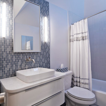 Blue Mid-Century Bathroom in Capitol Hill