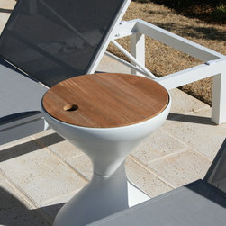 Gloster Bells Side Table Ice Bucket - Patio Furniture And Outdoor Furniture