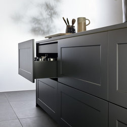 Nolte Kitchens UK Frame Lack - Kitchen Cabinetry