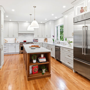 A Spacious Family Kitchen Designed Around Storage