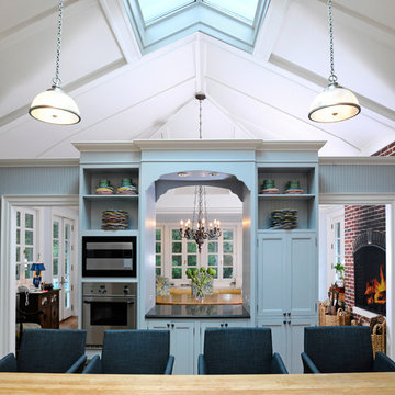 American Colonial Revival
