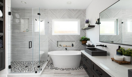 Bathroom of the Week: Bright Spa Feel With an Airy Layout