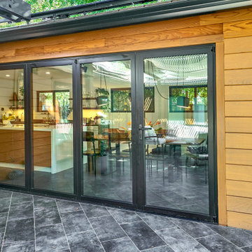 NanaWall Glass Walls Transform CA Home into Seamless Indoor-Outdoor Retreat