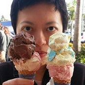 Hia Phua's photo
