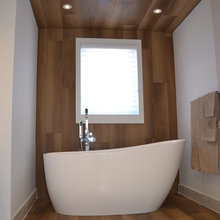 Bathroom upstairs/downstairs