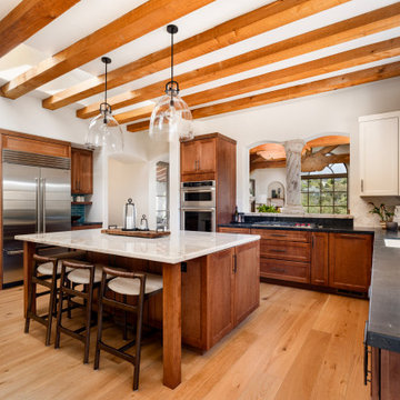 Camino Molinero Italian Villa - Santa Barbara