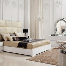 Raneen bedroom