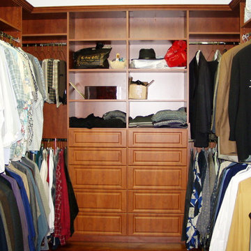 Men's Walk-in