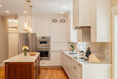 Example of a kitchen design in Boston