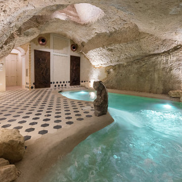 Piscina nella grotta