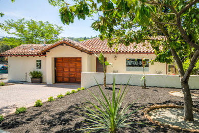 Example of a tuscan exterior home design in San Francisco