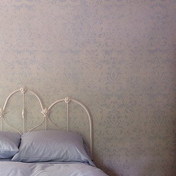 Damask and Stencils