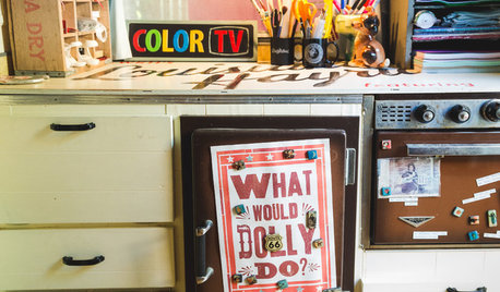 My Houzz: Inside the Austin Home of a Vintage-Style Neon Artist