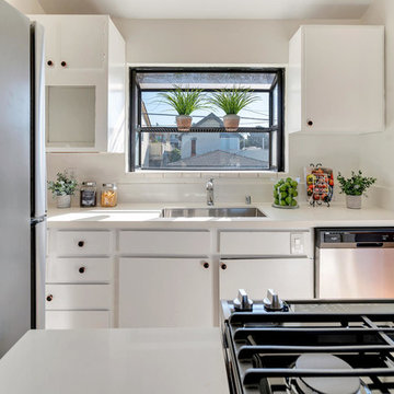 Brighton Ave, San Diego, CA 92107, USA