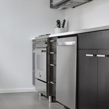 Midtown East, NYC: Streamlined Kitchen Remodel
