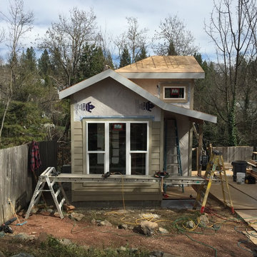 Artist Studio/Gardening Studio/Napping loft