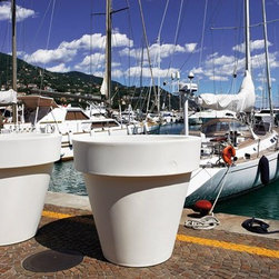 Vas-Two and Big BO Outdoor Pot by Serralunga - Outdoor Pots And Planters