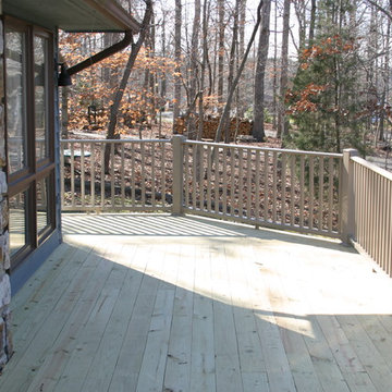 Pressure Treated Deck with Vinyl Handrails