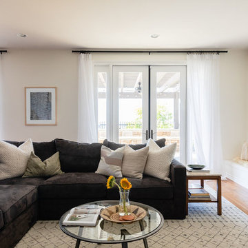Midcentury Spanish Farmhouse