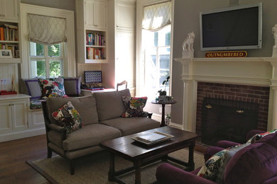 Family room photo in New York