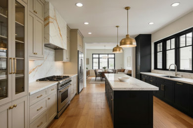 Inspiration for a contemporary kitchen remodel in Charlotte