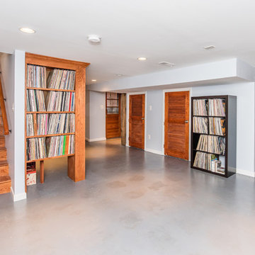 Open space for living, playing, and media/TV - Built-ins for LPs!