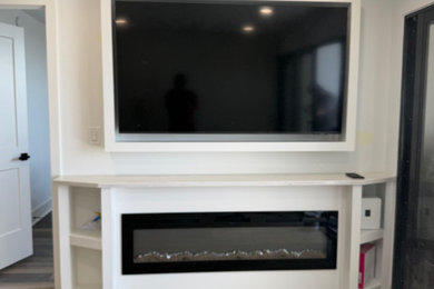 Example of a family room design in Miami