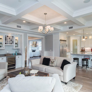 75 Traditional Los Angeles Living Room Design Ideas - Stylish