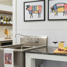 Kennel/Laundry Room