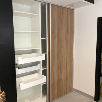 Placard de rangement portes coulissantes