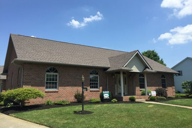 Exterior home idea in Cleveland