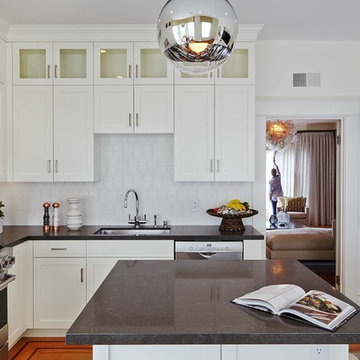 A Light Filled San Francisco Kitchen