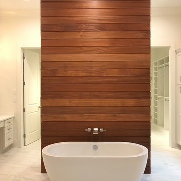 River Club Waterview Gallery House