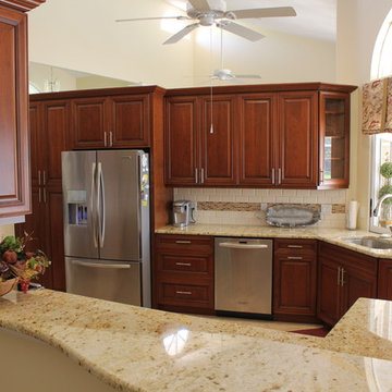 Custom Kitchen Cabinets