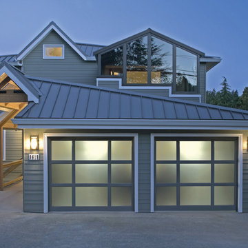 Distinctions Series (Custom Garage Doors)