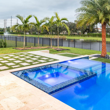 Custom Infinity Edge Pool and Spa in Davie, Florida