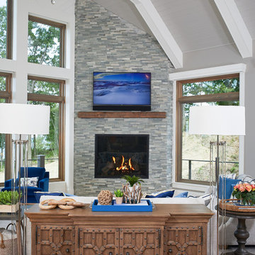 Lake House Great Room & Dining Room