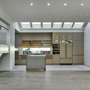 Modern California, Cupertino