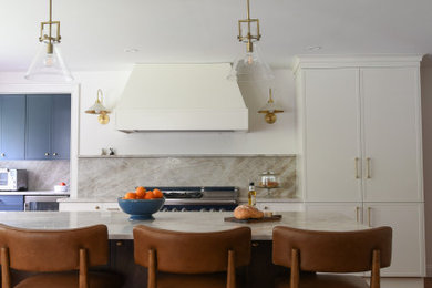 Example of a kitchen design in New York