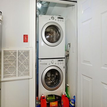 Private Backyard and Desirable Church Square Park Location