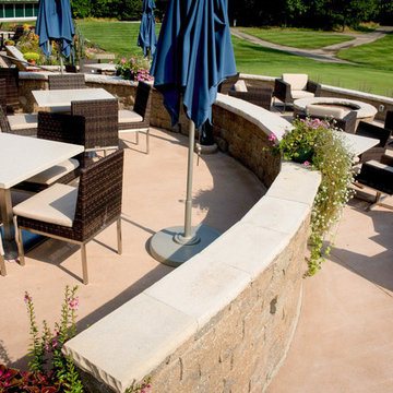 Gorgeous Clubhouse Patio Recharge