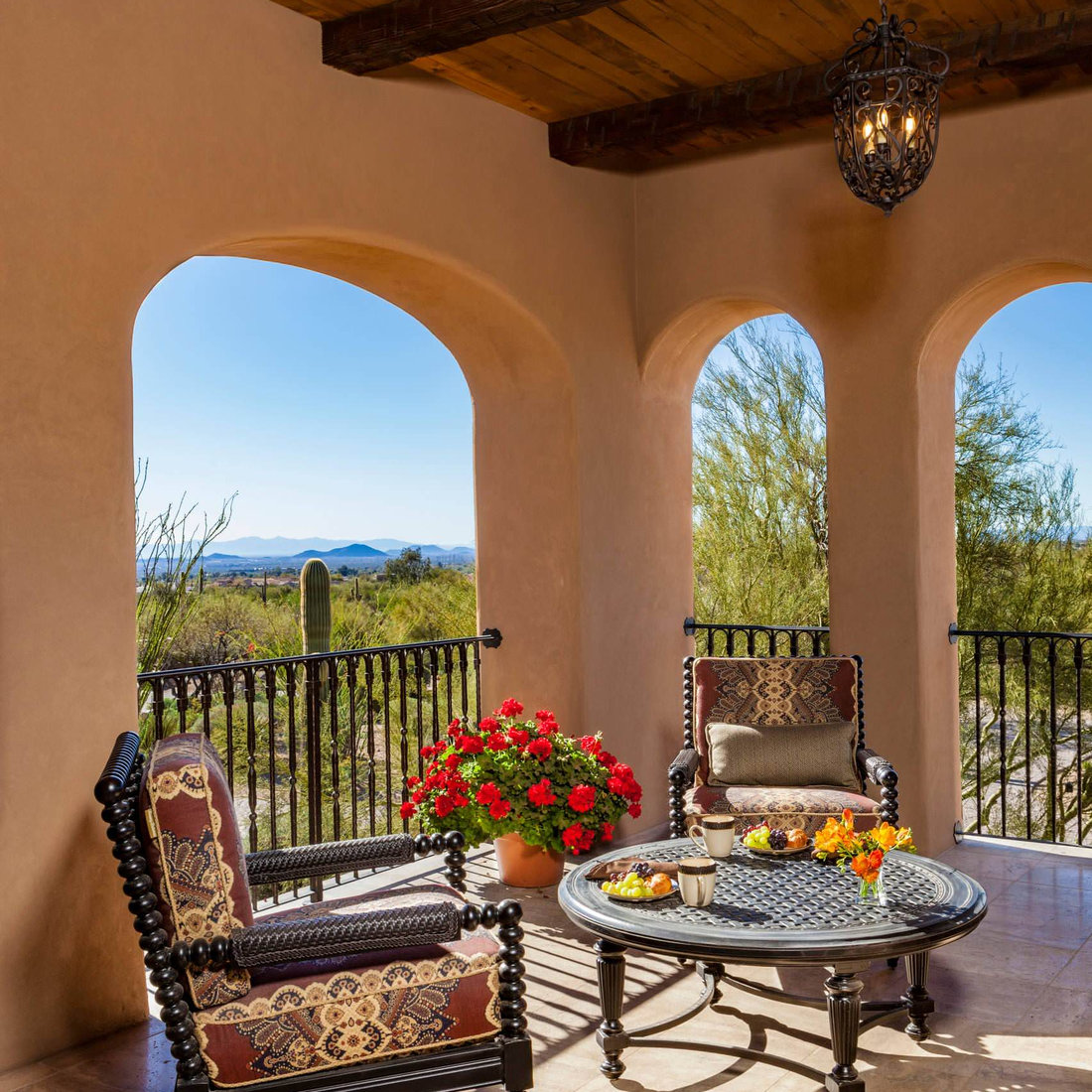 Urban Ranch: Balcony