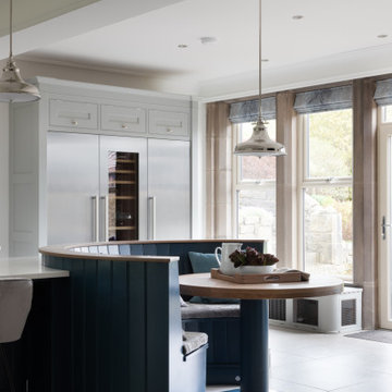 Altrincham County House Kitchen - Bespoke Shaker Kitchen, Hand-crafted Kitchen