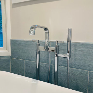 New Seabury Contemporary Beachhouse Bath