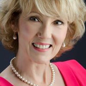 Leslie Roan's photo