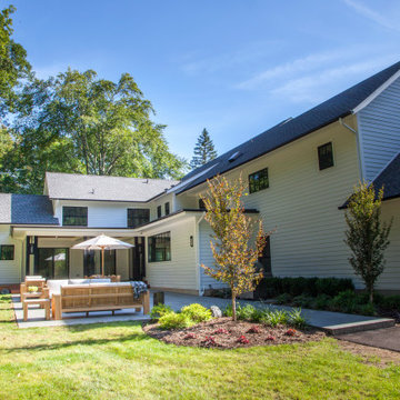 Modern Colonial - Allendale, New Jersey