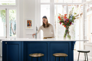 Trendy kitchen photo in Amsterdam