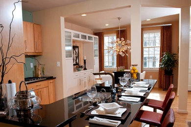 Inspiration for a contemporary kitchen remodel in DC Metro
