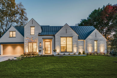 This is an example of a contemporary exterior in Dallas.